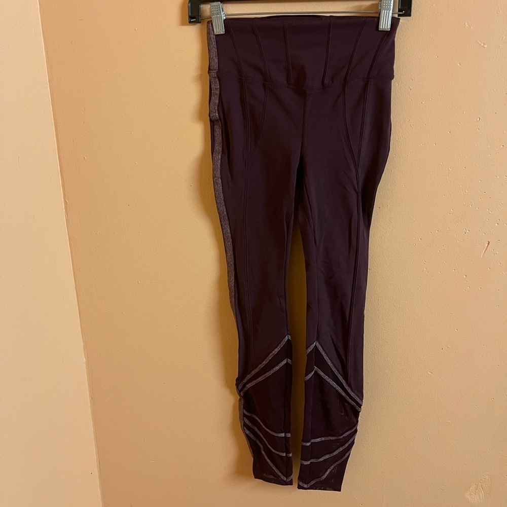 Free People Movement Wine Red Mesh Button Leggings Size XS
